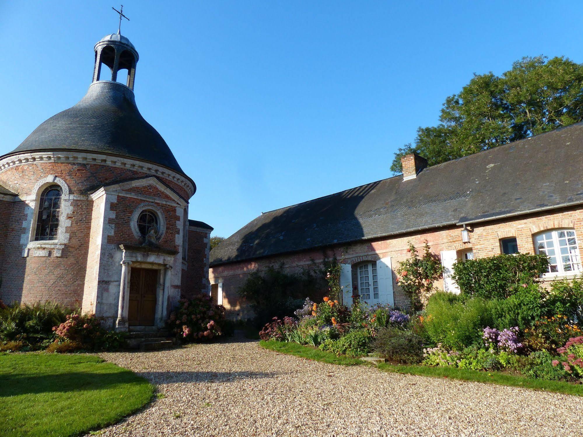 Radepont Le Chateau De Bonnemare - Bed And Breakfast מראה חיצוני תמונה